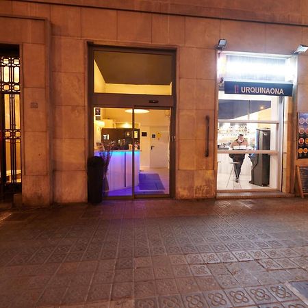 Hostal Mayerling Centro Barcelona Ngoại thất bức ảnh