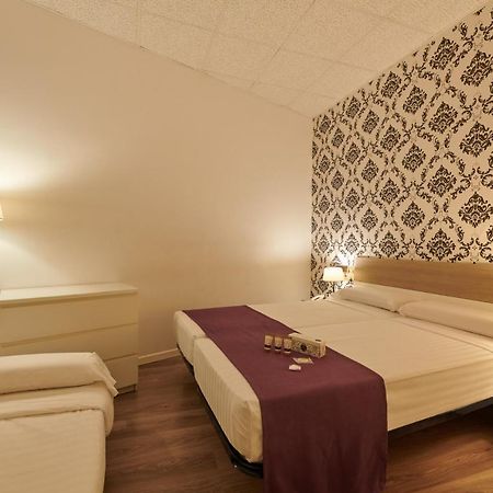 Hostal Mayerling Centro Barcelona Ngoại thất bức ảnh