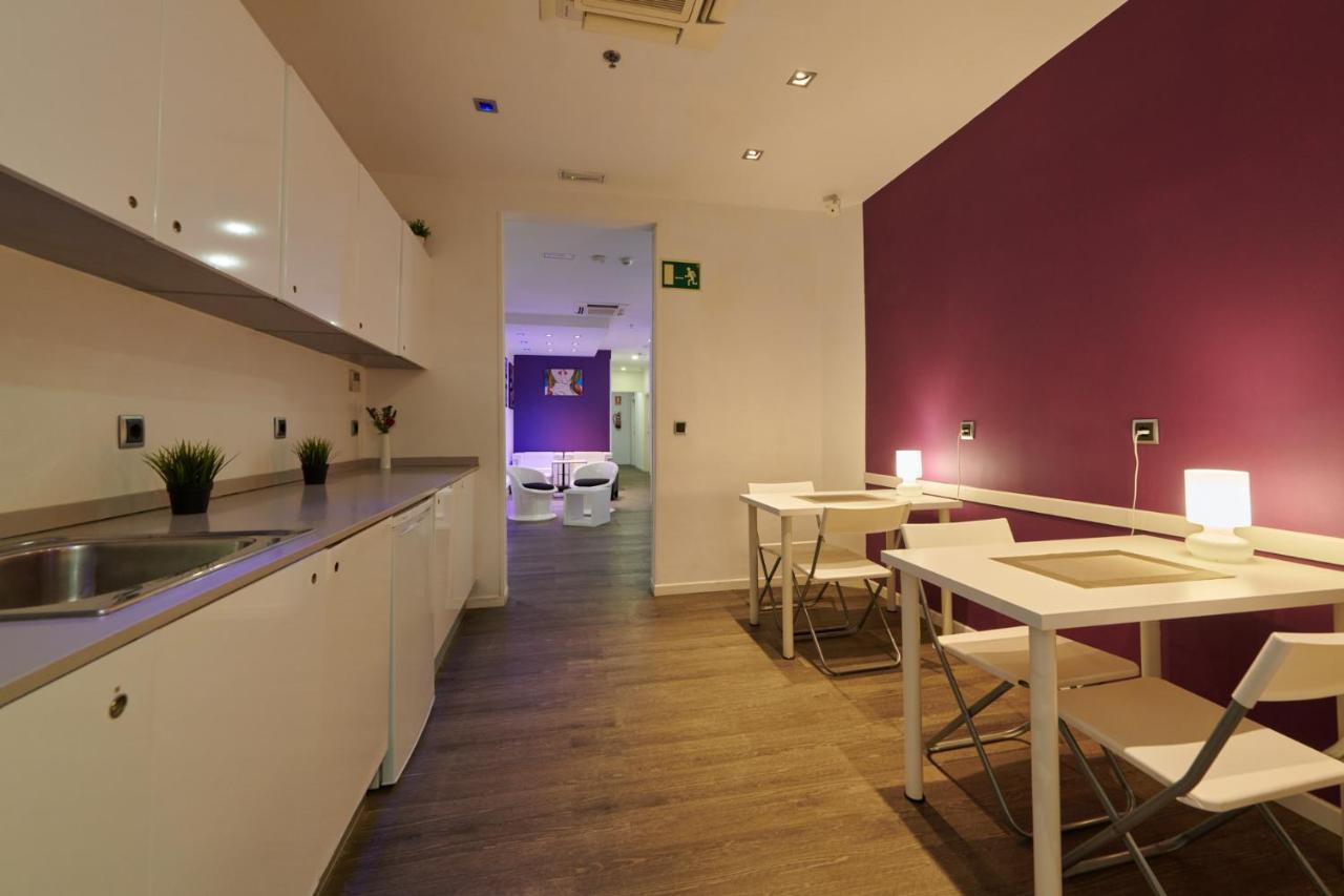 Hostal Mayerling Centro Barcelona Ngoại thất bức ảnh