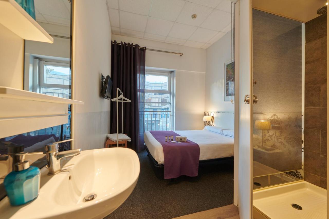 Hostal Mayerling Centro Barcelona Ngoại thất bức ảnh
