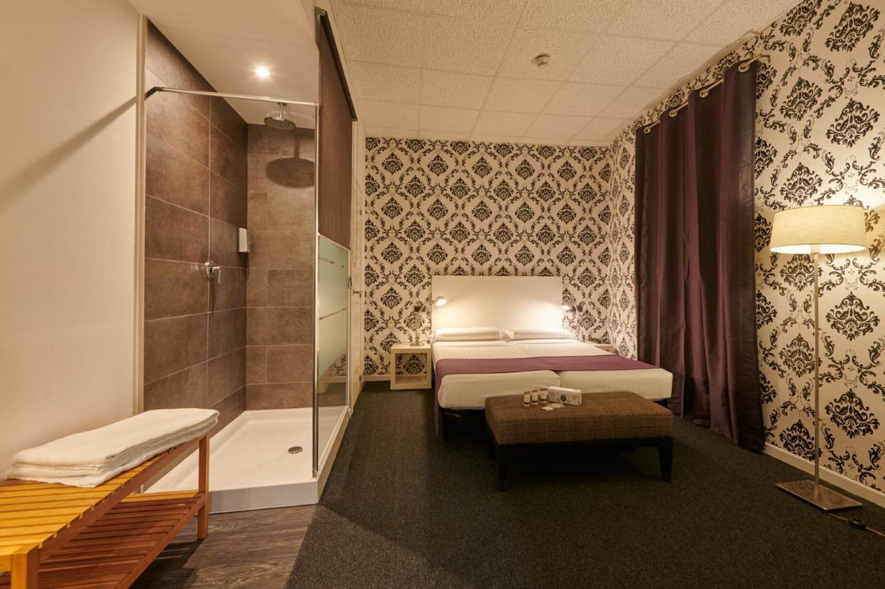 Hostal Mayerling Centro Barcelona Ngoại thất bức ảnh